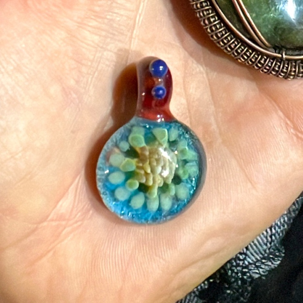 Glass pendant